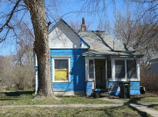 236 Center St, Waterloo, IA 50703