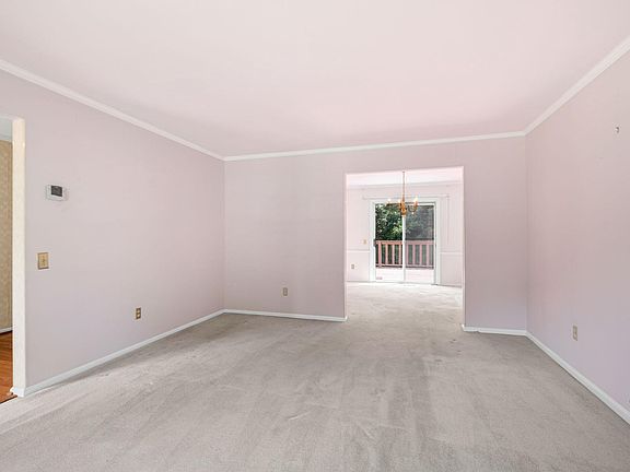 3rd image of 13123 Serpentine Way