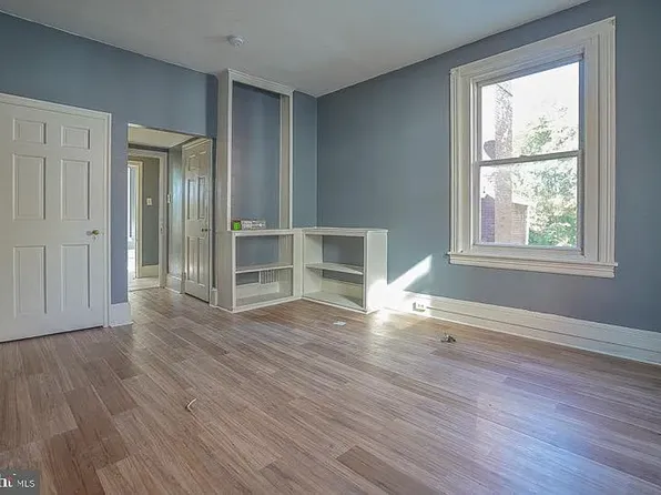 4900 Penn St, Philadelphia, PA 19124