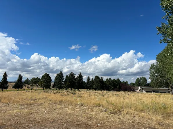 5 N Ogallala Dr, Saratoga, WY 82331