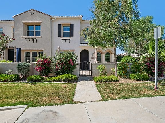 2nd image of 4077 S Sabrina Dr #122