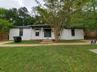 1313 Hampton Dr, Auburn, AL 36830