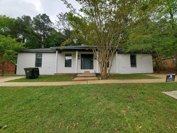 1313 Hampton Dr, Auburn, AL 36830