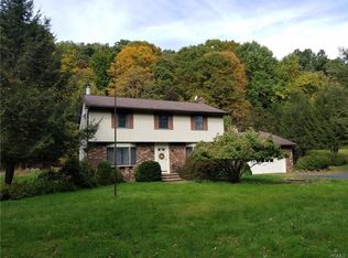 6 Debbie Ct, Chester, NY 10918