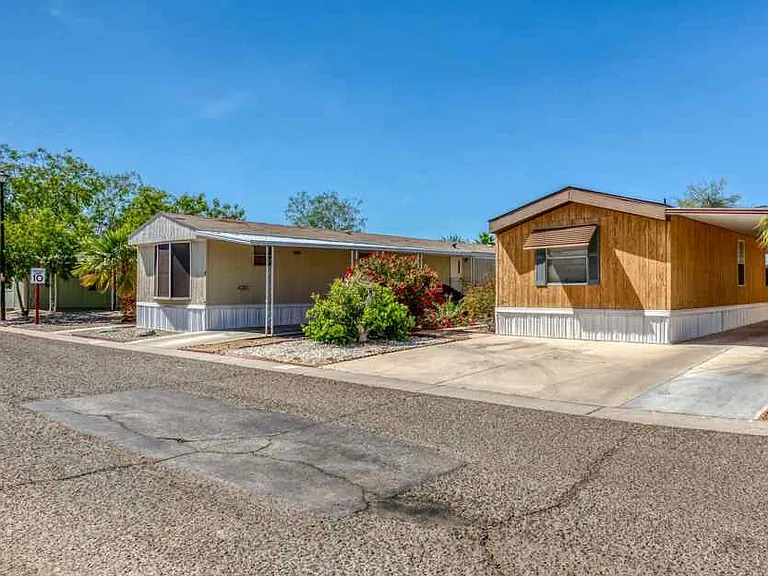 Rosewood Estates — Photo 4