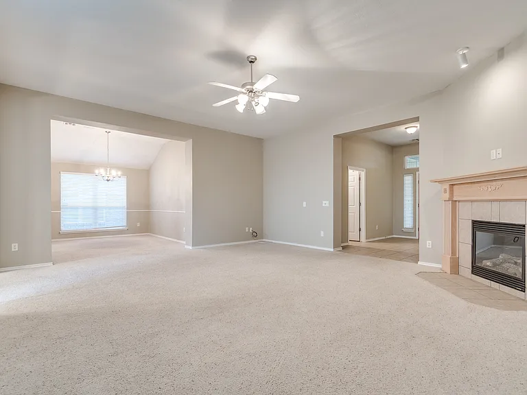 2532 NW 179th Ct — Photo 7
