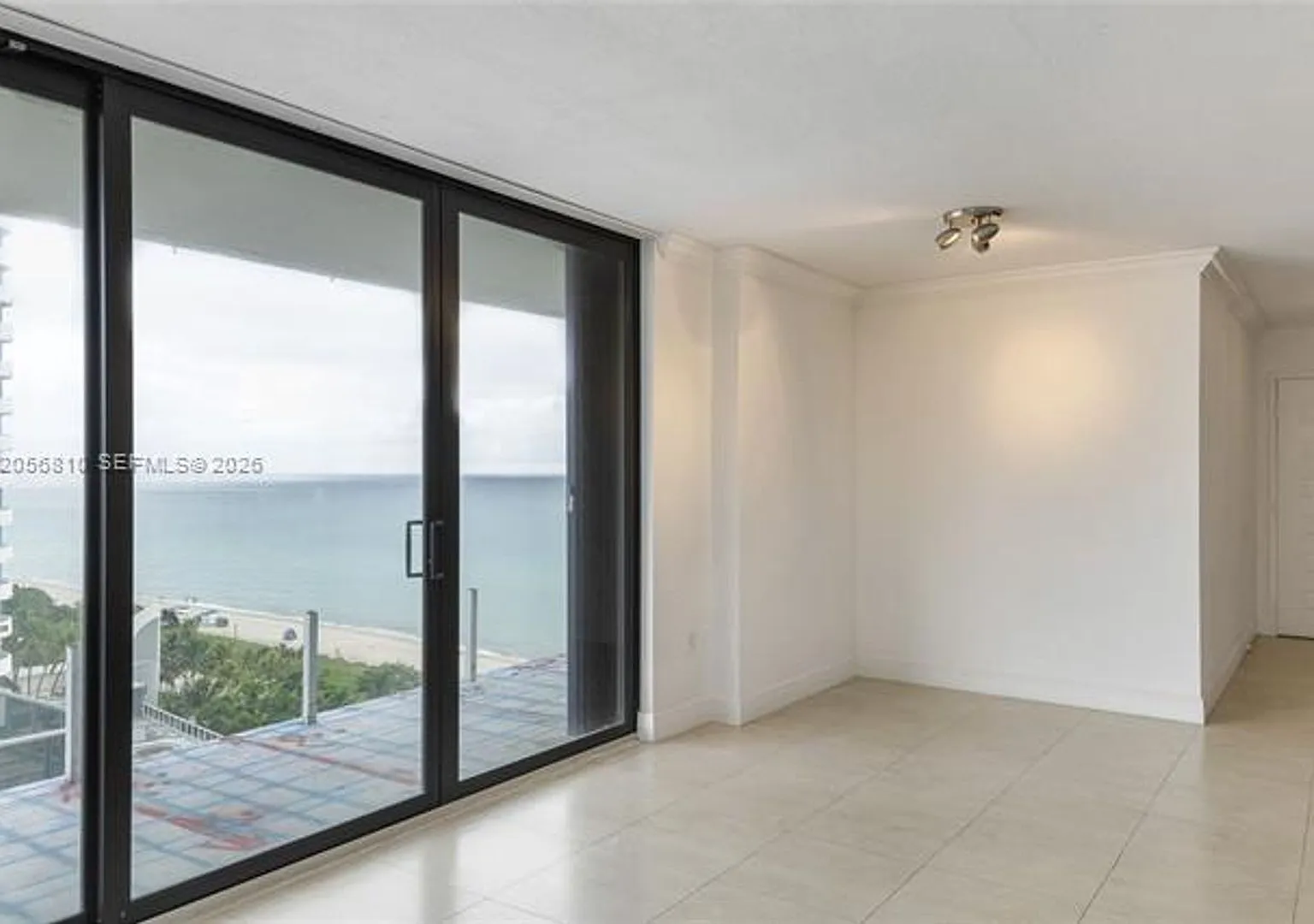 6061 Collins Ave cu-15D, Miami Beach, FL 33140 — Photo 3