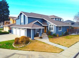 1693 Liberty Ct, Turlock, CA 95382