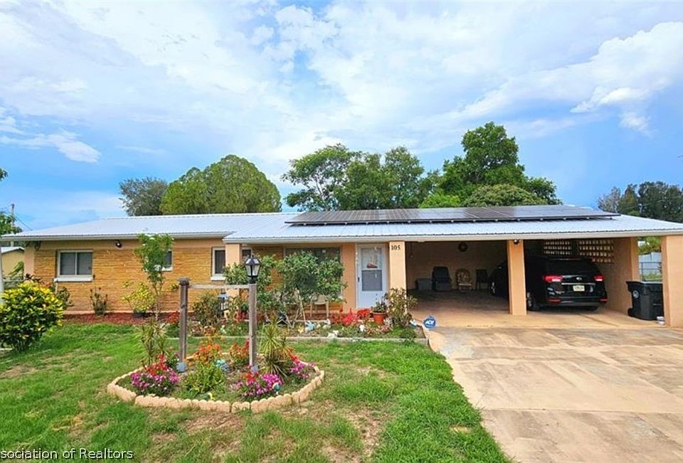 1st image of 105 Wiggins Ave