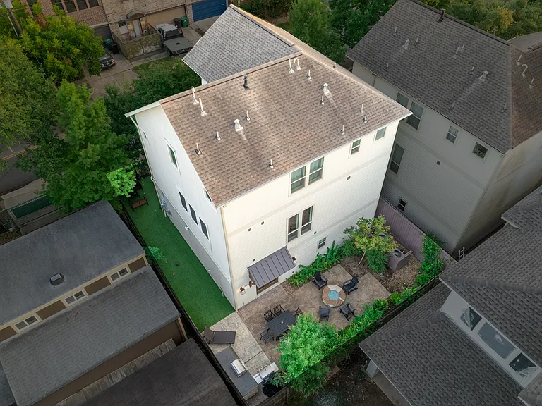 1924 Fairview Ave — Photo 34