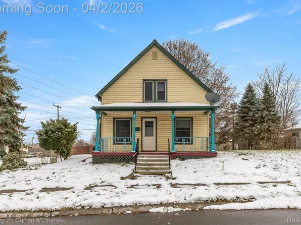 11531 Grant St, Riverview, MI 48193