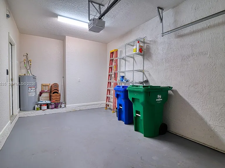 18743 SW 27th St #18743 — Photo 21