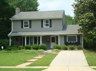 2504 Londonderry Rd, Alexandria, VA 22308