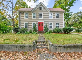 15 High St, Medway, MA 02053