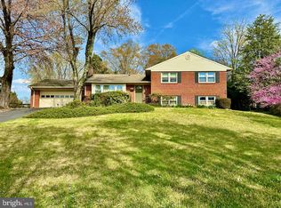 1405 Kurtz Rd, Mc Lean, VA 22101