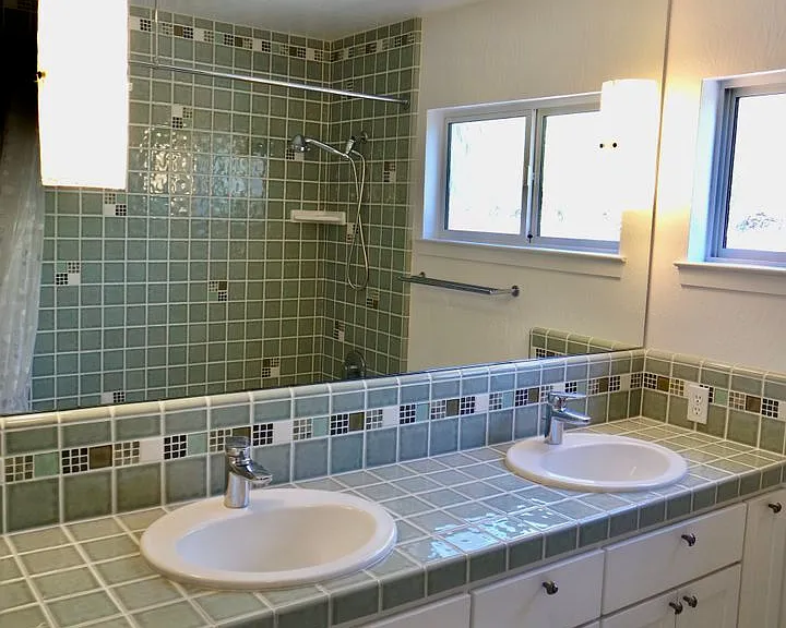 37 N Avalon Dr — Photo 15
