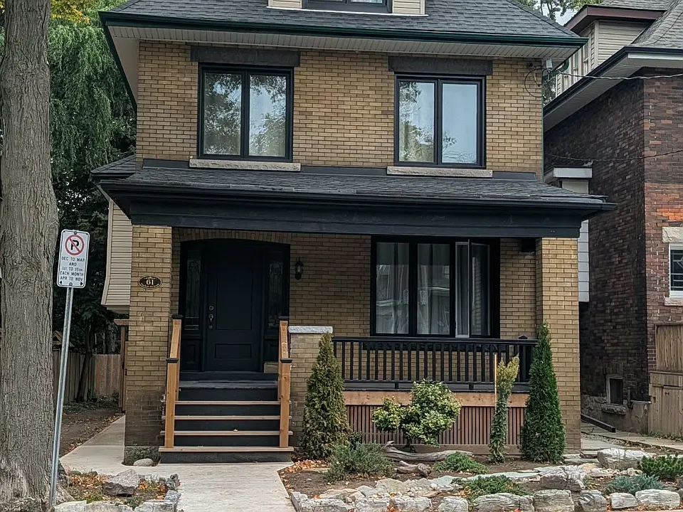 61 Fairholt Rd S #1