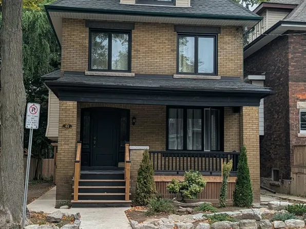 61 Fairholt Rd S #1, Hamilton, ON L8M 2T5
