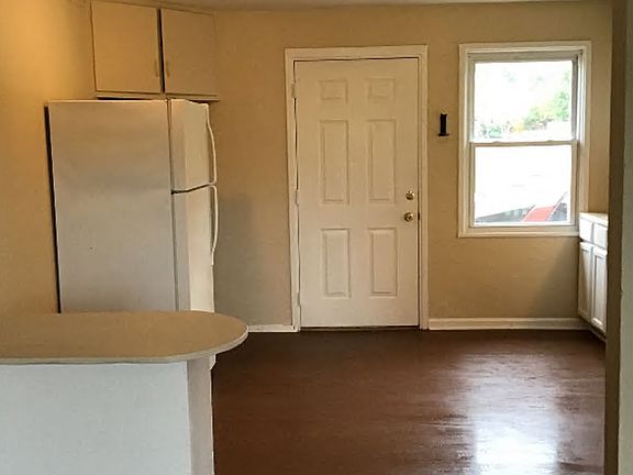 2nd image of 533-543 Hollywell Ave #535