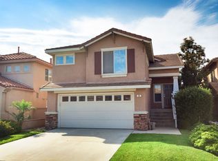 8 Lunette Ave, Foothill Ranch, CA 92610