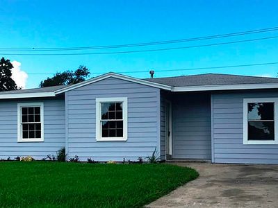 217 16th St N, Texas City, TX, 77590