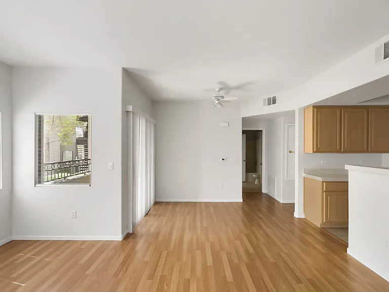 8250 N Grand Canyon Dr #1137-20 — Photo 9