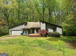 364 Ridgemont Dr, Lawrenceville, GA 30046