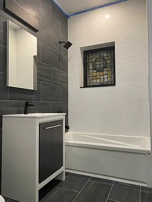 Rented by EXR | media 21