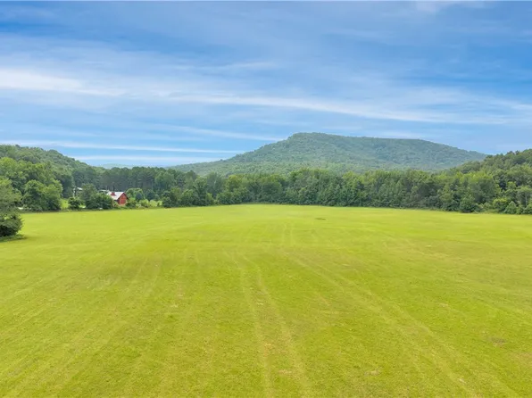 2186 Highway 23, Combs, AR 72721