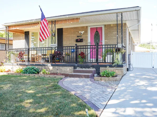 17226 Keppen Ave, Allen Park, MI 48101