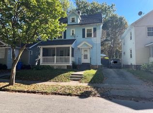 204 Salisbury St, Rochester, NY 14609