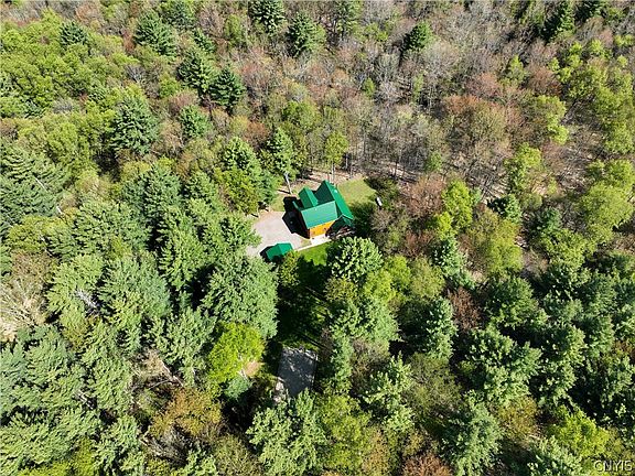5th image of 621 Tynan Rd