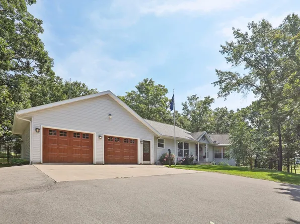 N6259 Twitchell Rd, Pardeeville, WI 53954