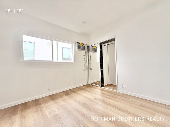 4th image of 222 N Lake St APT 11