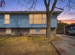 7 Calcott Ct, Thorold, ON L2V 4J9