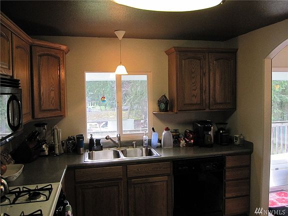 4th image of 10914 144th St E
