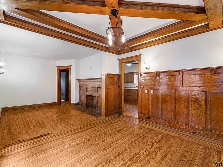 845 Potomac Ave #1 — Photo 7