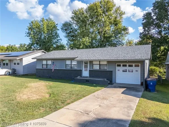 1704 Quincy St, Fort Smith, AR 72901