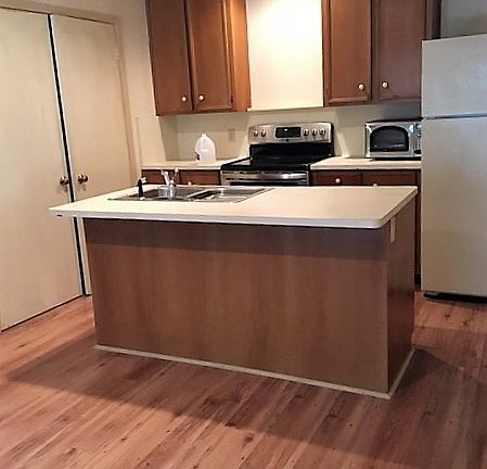 5th image of 7704 Gladys Ave #3