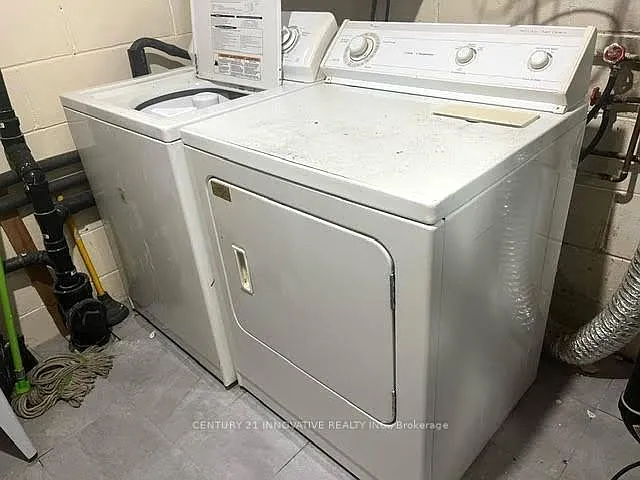 2 bed, $2,200 — Photo 3