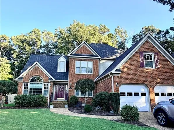 103 Tradewinds Dr, Yorktown, VA 23693