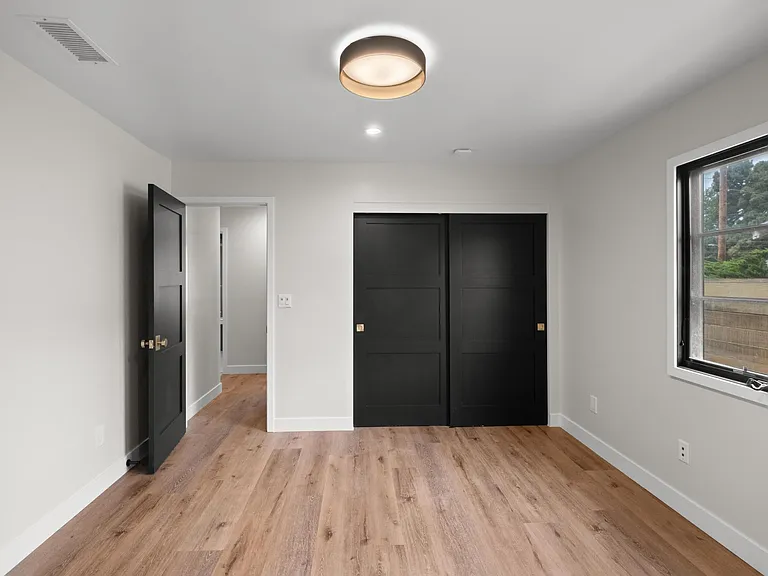 2726 Andreo Ave — Photo 25