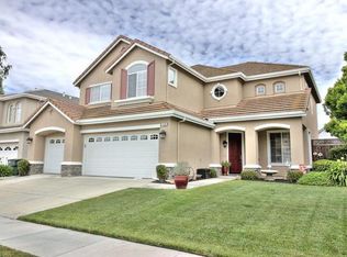 1530 Peregrine Dr, Gilroy, CA 95020