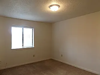 Deer Run Apartments — Photo 8