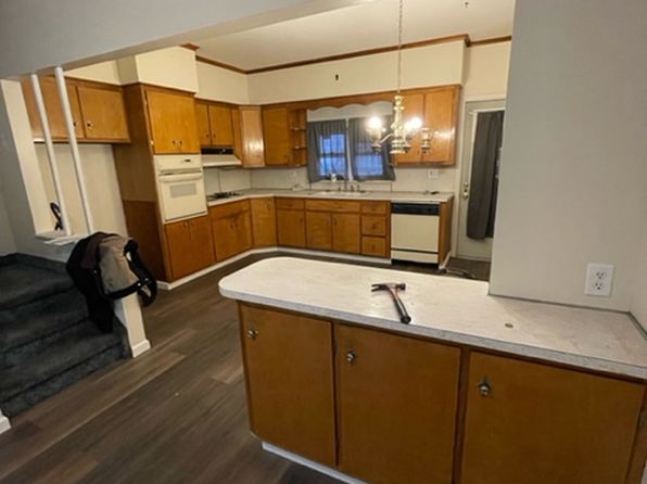 (undisclosed Address)