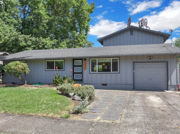 4535 E Amazon Dr, Eugene, OR 97405