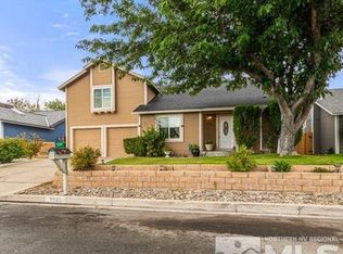 6945 Sunkist Dr, Sparks, NV