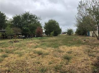 504 Maple St, Taylor, TX 76574