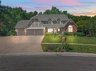 6137 SW 38th Ter, Topeka, KS 66610