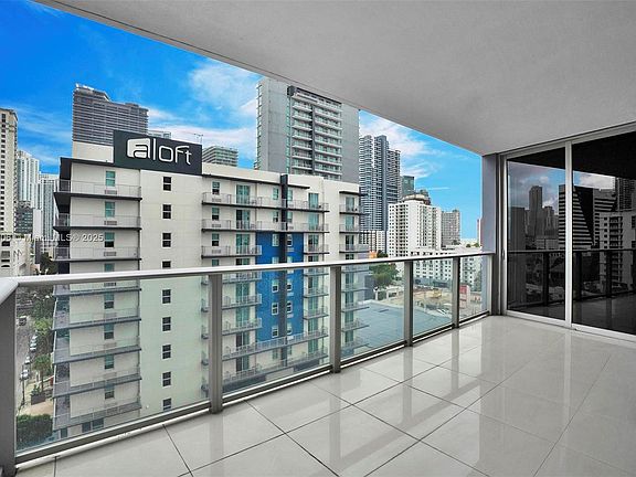 2nd image of 1010 SW 2nd Ave Floor 10